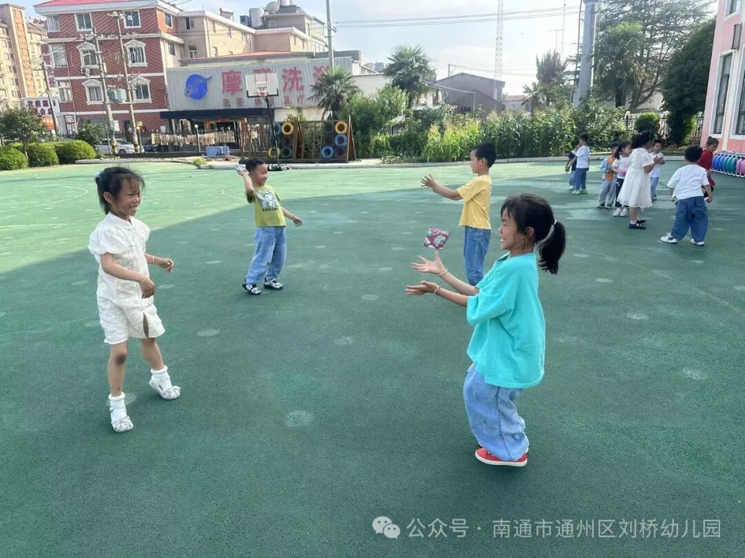 幼儿沙包游戏玩法_沙包里面可以放什么_沙包游戏规则图片设计