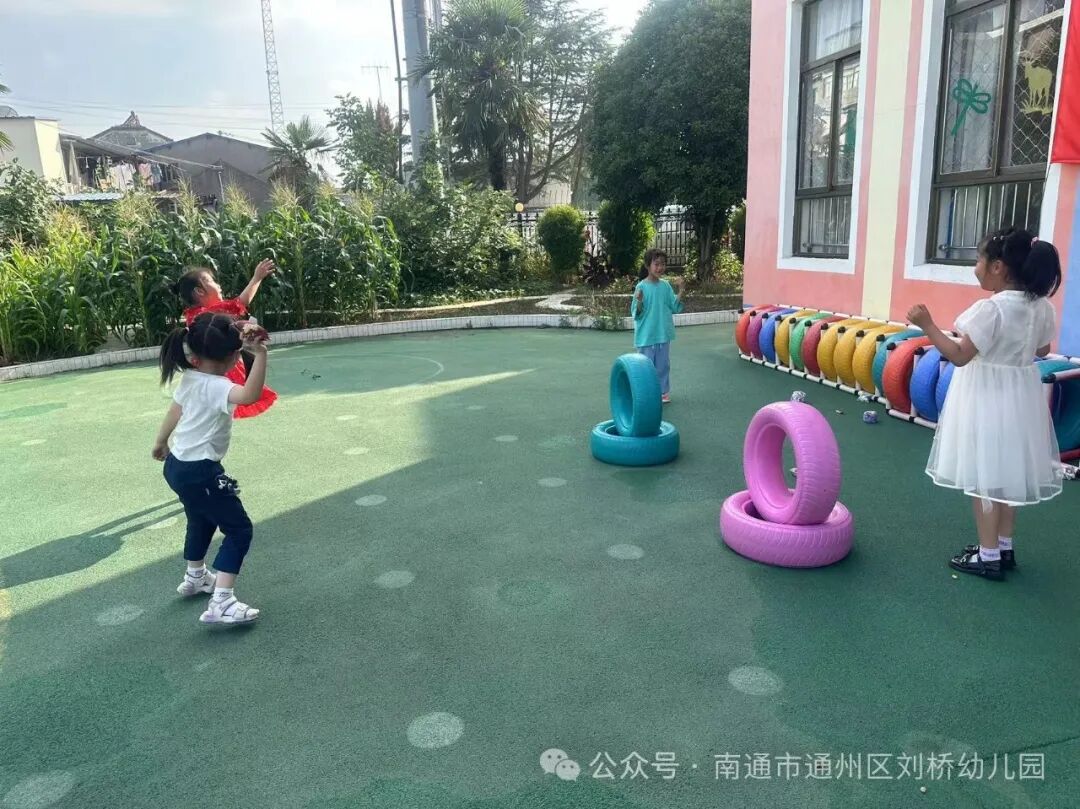 幼儿沙包游戏玩法_沙包游戏规则图片设计_沙包里面可以放什么