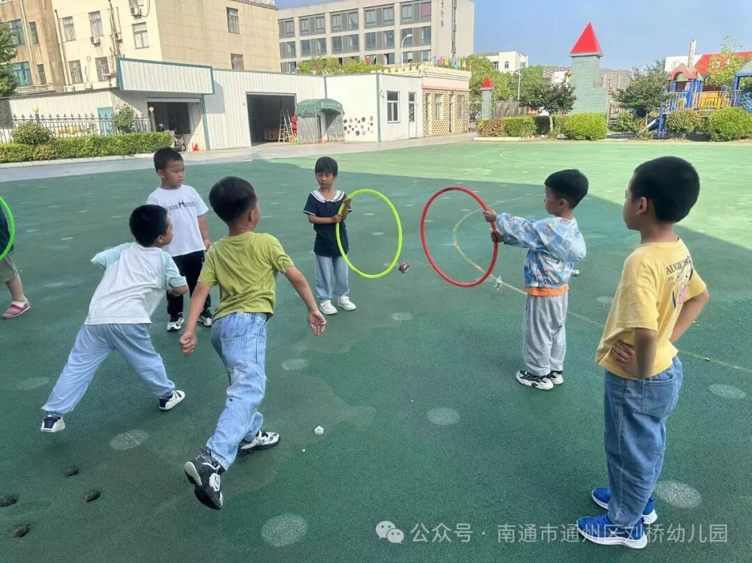 沙包里面可以放什么_沙包游戏规则图片设计_幼儿沙包游戏玩法