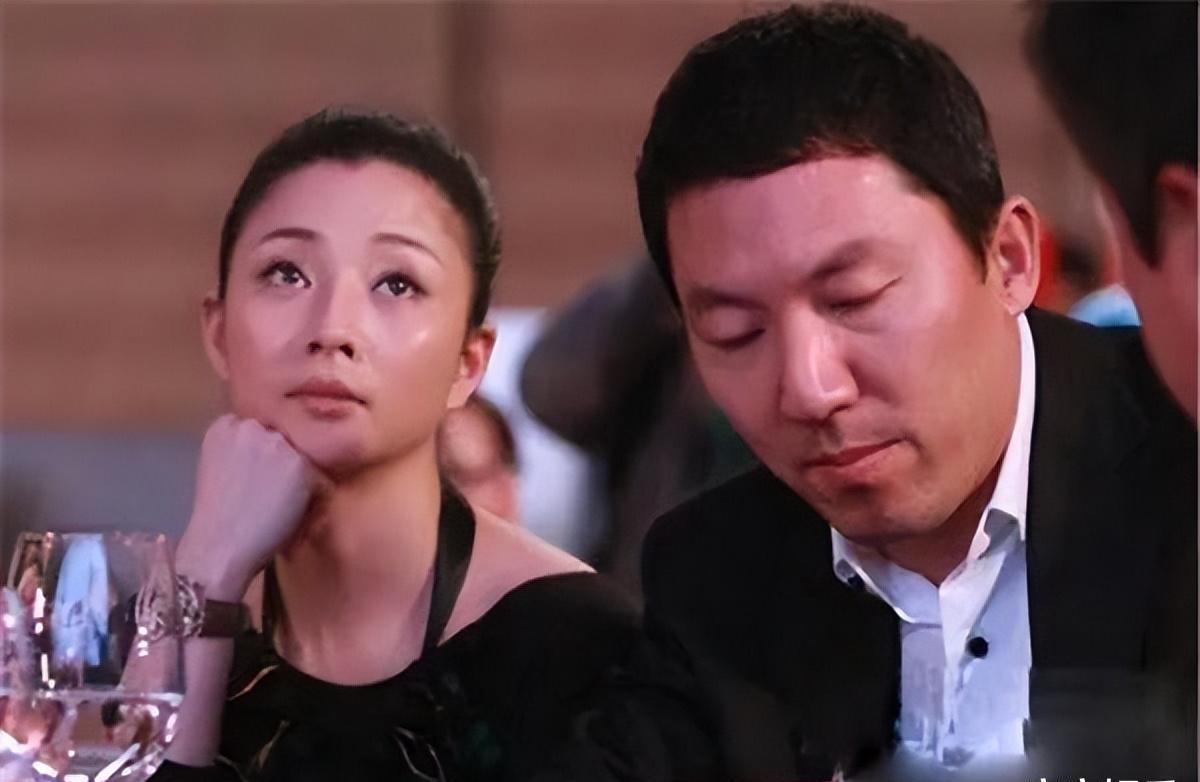 殷桃：四十多岁焕发第二春，曾迷倒六个男人，她的故事真不简单