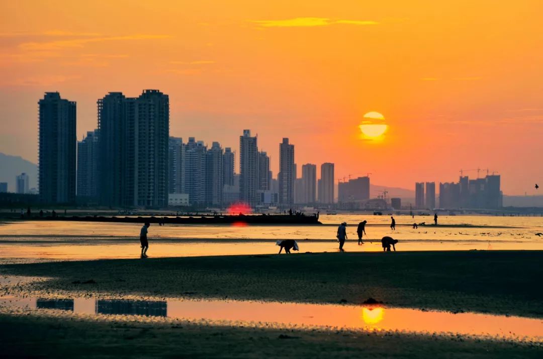 高楼爆破3无敌版_无敌高楼爆破版下载安装_高楼爆破破解版