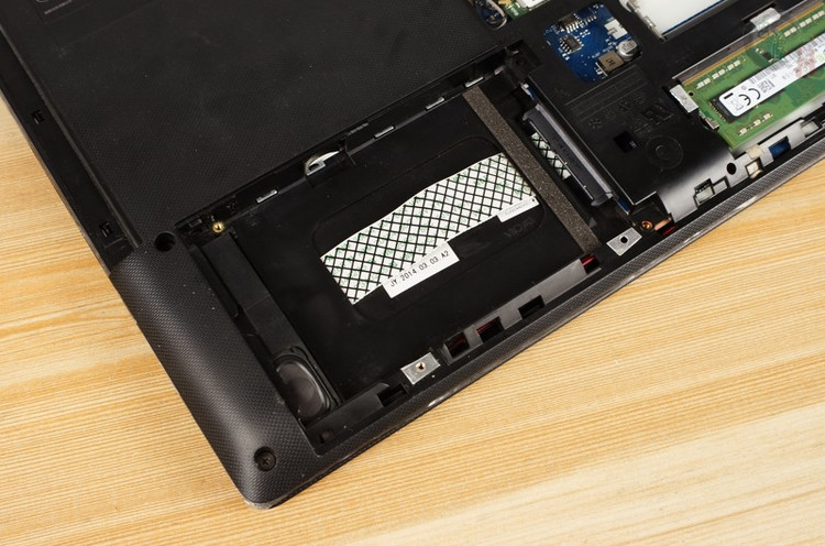 固态硬盘i o设备错误_笔记本电脑英睿达BX200SSD兼容性问题_联想小新SSD识别失败解决方案