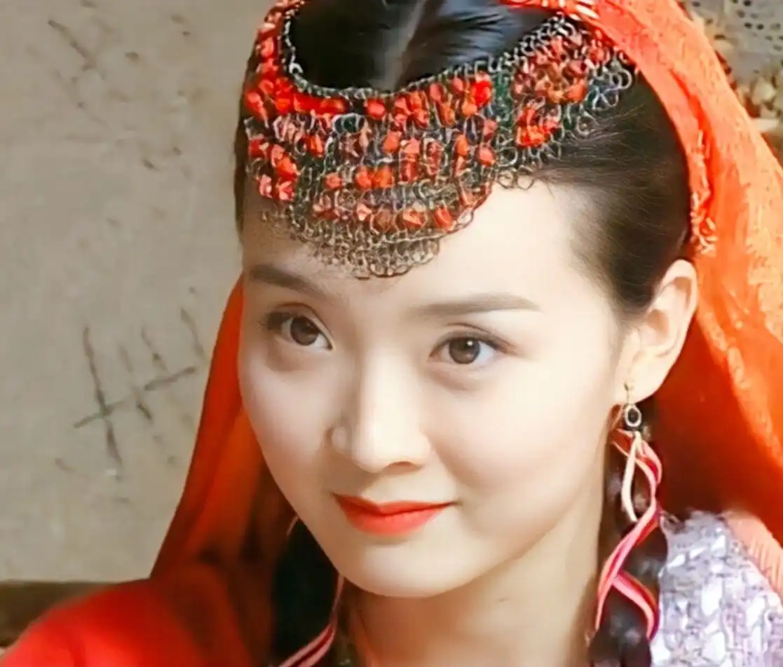 51岁王艳终于熬出头！婆婆去世、丈夫失联，23年忍辱终爆发