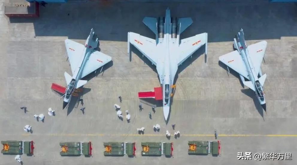 歼16战机技术特点分析_exvs_歼16战机与F15EX战机综合实力对比