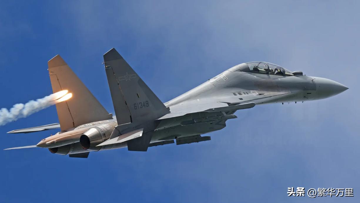 歼16战机技术特点分析_exvs_歼16战机与F15EX战机综合实力对比
