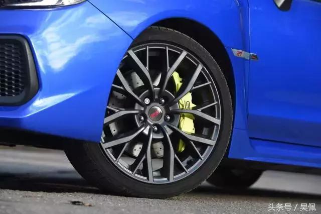 科林麦克雷_科林麦克雷拉力赛手机版_科林麦克雷尘埃2