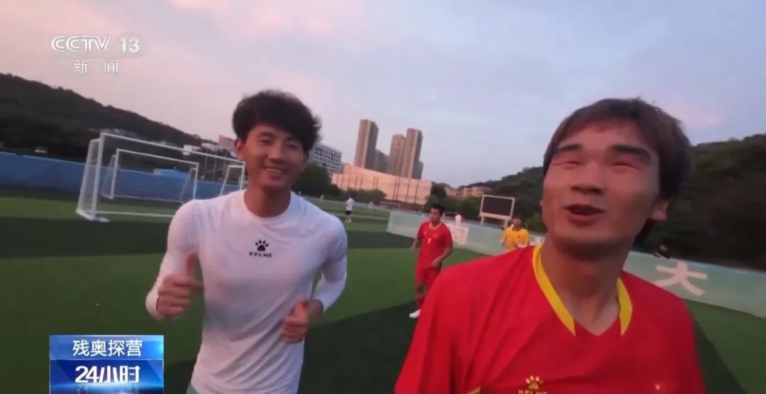 盲人足球游戏规则_中国盲人足球巴黎残奥会_盲人足球训练备战情况