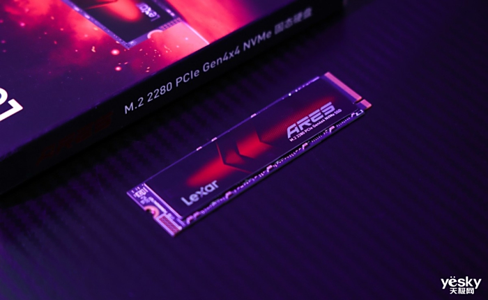 卷容量又卷性能的“新战神” Lexar雷克沙ARES NVMe M.2固态硬盘评测