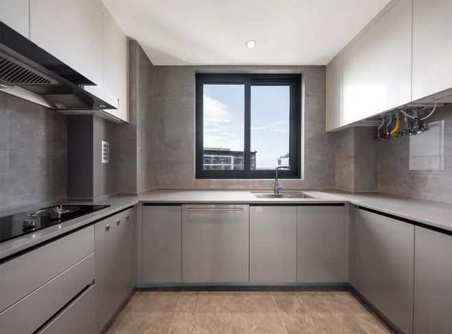 一个马两个马三个马四个马_摇摇马还是充气马好_摇马