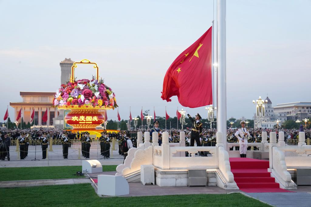 国际观察丨和平、发展、进步的中国力量——解读中国全球好感度持续提升