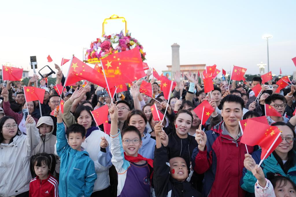 国际观察丨和平、发展、进步的中国力量——解读中国全球好感度持续提升