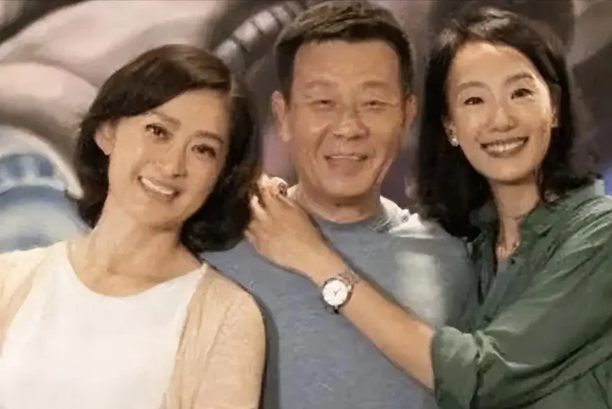 寇世勋坐拥双妻,39岁儿子未婚生女不结婚,可怜等两年的孩子妈