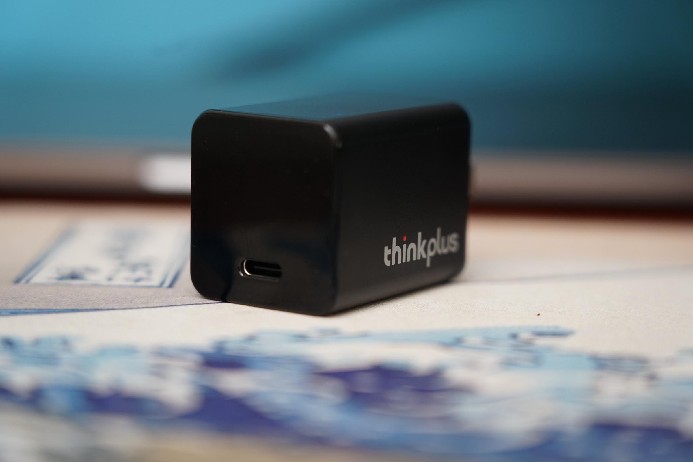 联想电脑电源线通用吗_通用联想电源线电脑能用吗_通用联想电源线电脑可以用吗