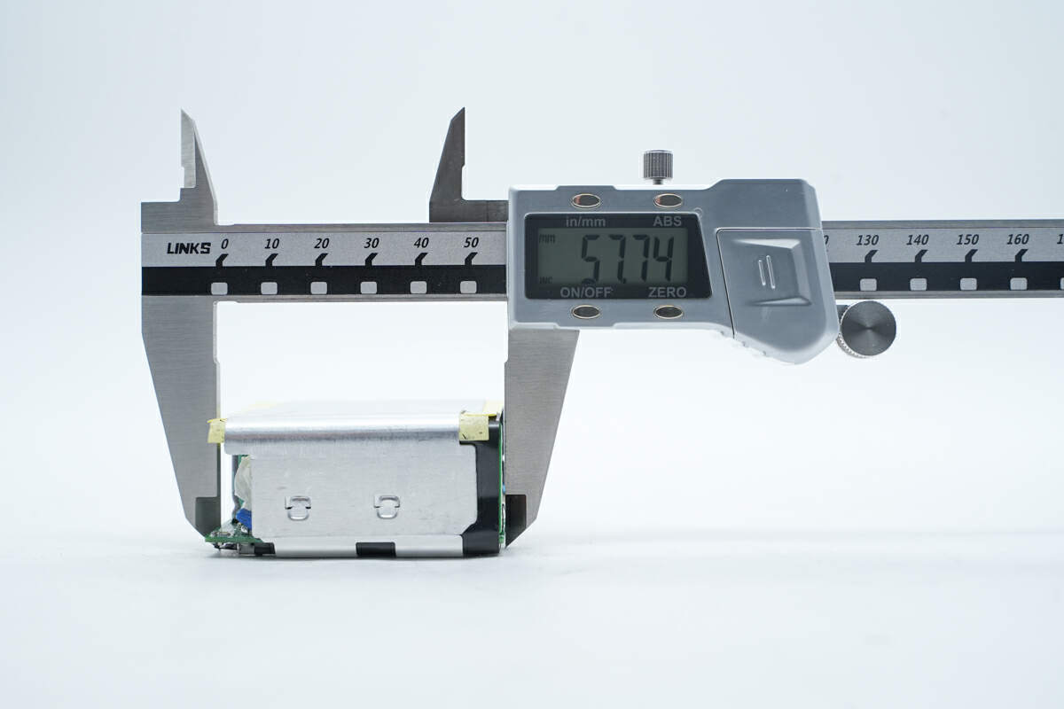 氮化镓电源适配器内部方案和用料_联想原装100W氮化镓电源适配器拆解_联想电脑电源线通用吗