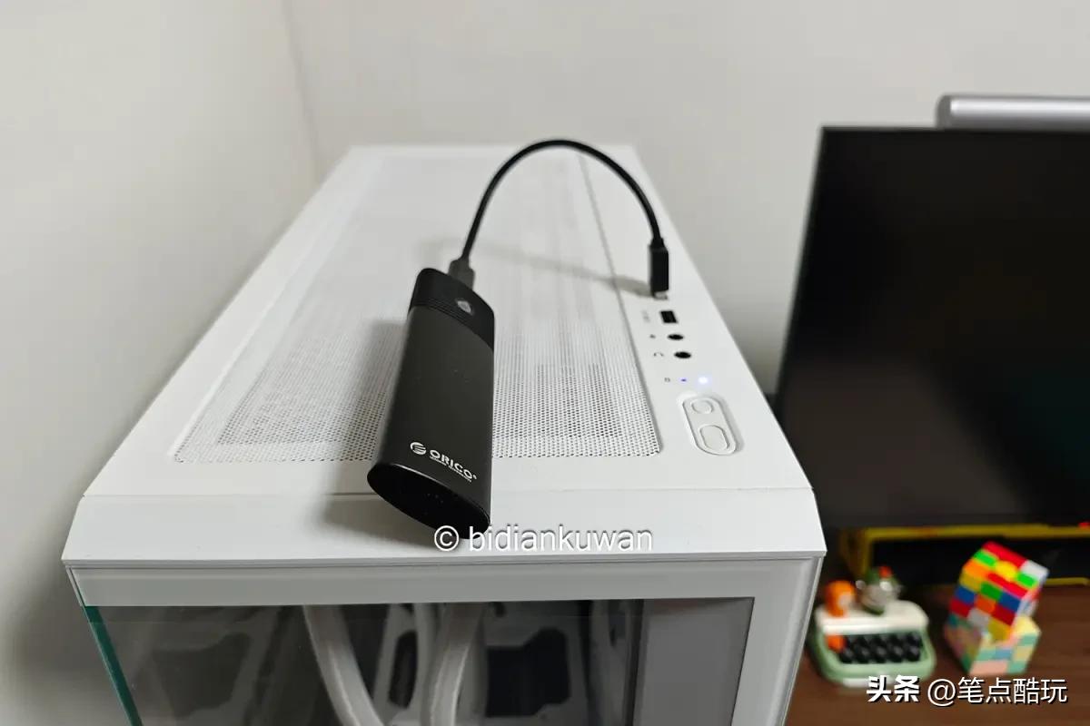 主板两个m.2插槽装三块硬盘方案_低延迟m.2扩展卡选择_主板问题导致硬盘读写慢