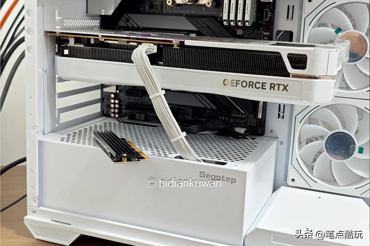 低延迟m.2扩展卡选择_主板两个m.2插槽装三块硬盘方案_主板问题导致硬盘读写慢