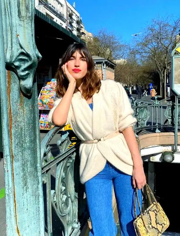 冬季粗细腰带搭配_腰带搭配技巧_细腰带时尚搭配