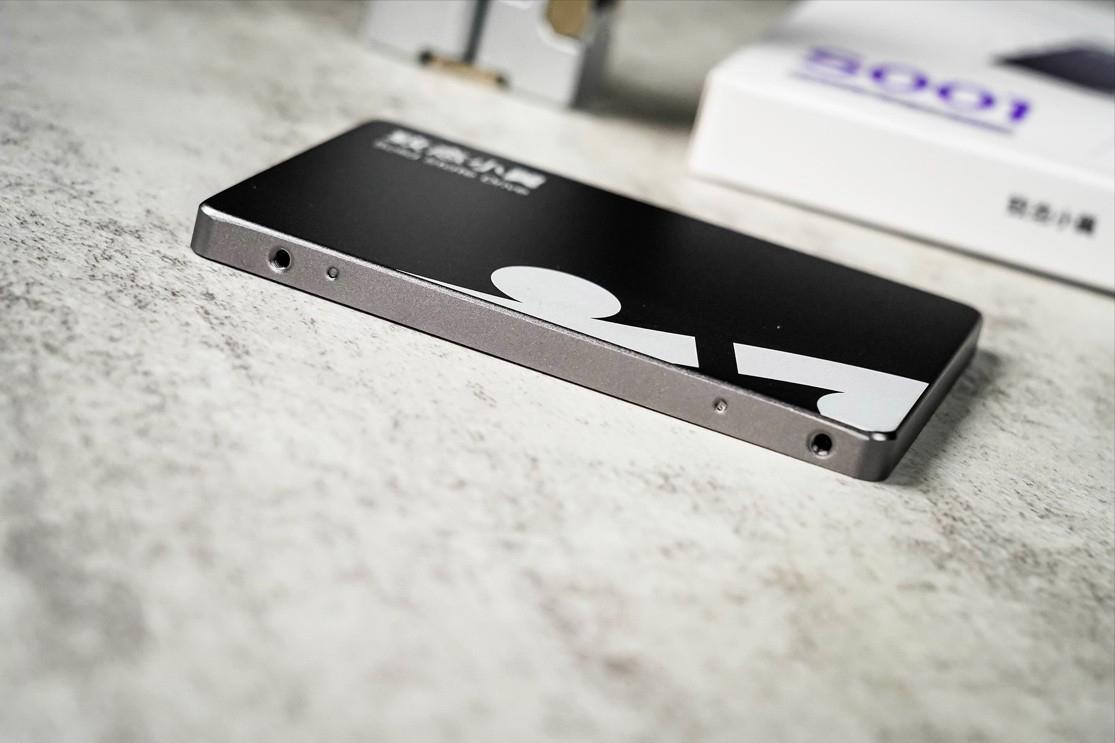 老电脑升级SATA SSD_致态小翼S001性能测试_老硬盘怎么转成sata接口数据线