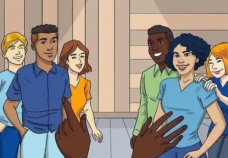 如何玩哑剧：规则、手势等