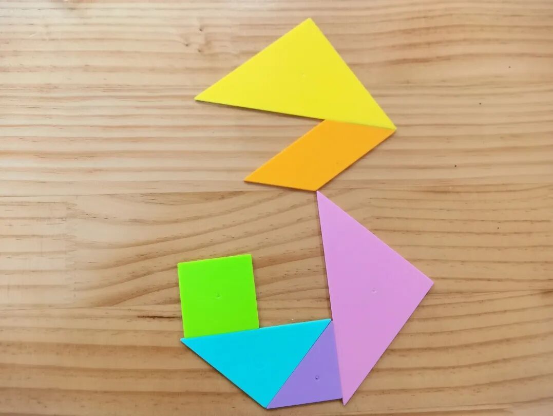 智力拼图游戏_七巧板幼儿园活动_七巧板拼图游戏