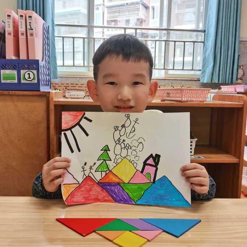 七巧板幼儿园活动_七巧板拼图游戏_智力拼图游戏