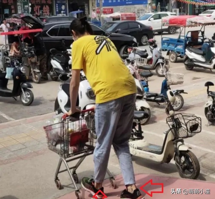 朱婷脚跟纹身讨论_纹身图案大全图片_中国女排纹身争议