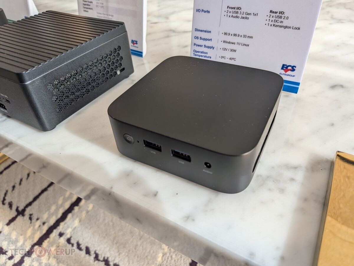 Liva Z系列迷你主机_英特尔Twin Lake迷你主机_科技感高的电脑机箱