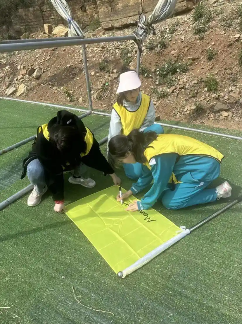 蛟龙出海拓展游戏规则_团队协作游戏_周末拓展活动