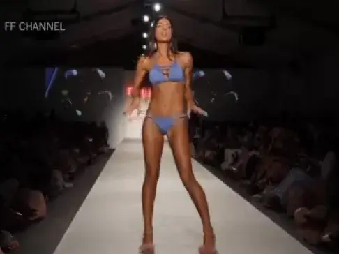 国外劲爆走秀,看完满满的幸福感