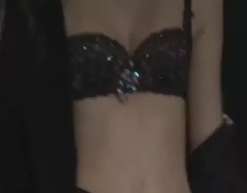 外国时尚内衣秀,画面一出来,我脸红了