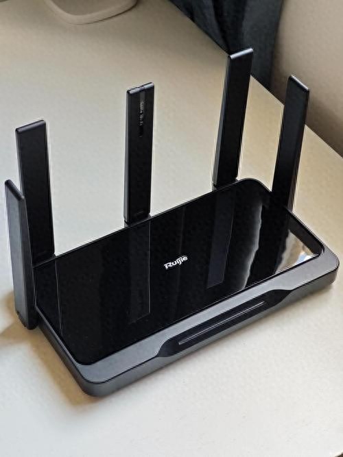 网线插上去没反应？LAN口松动损坏？3个反常识神技，不用换路由器