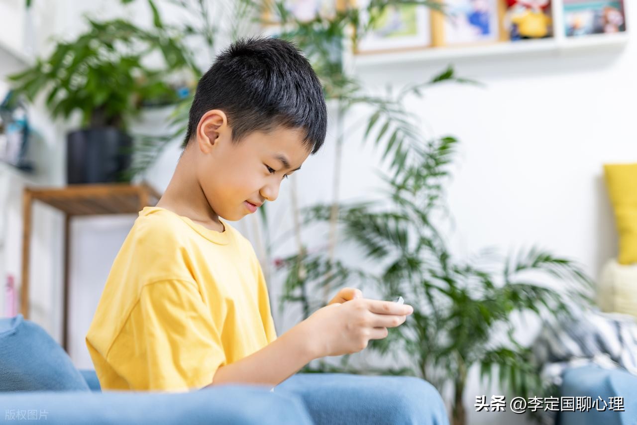 游戏规则对孩子的影响_如何帮助孩子戒游戏_孩子沉迷游戏怎么办