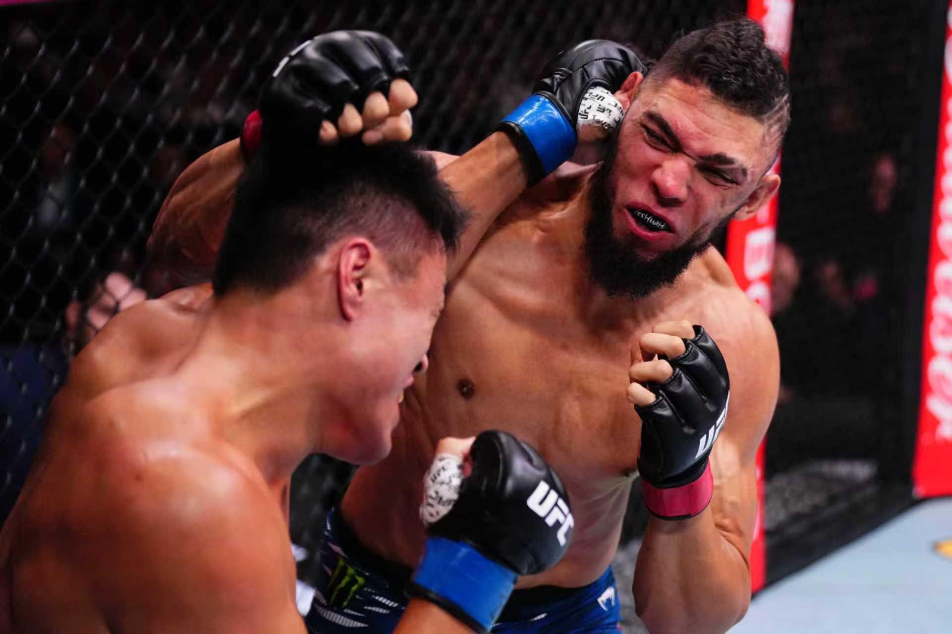 UFC格斗之夜上海站 张伟丽 李景亮 UFC精英之路 中国力量_wwe格斗之夜