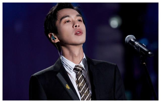 张若昀片场耍大牌事件_郑爽拍戏耍大牌_张若昀安静一下视频辟谣